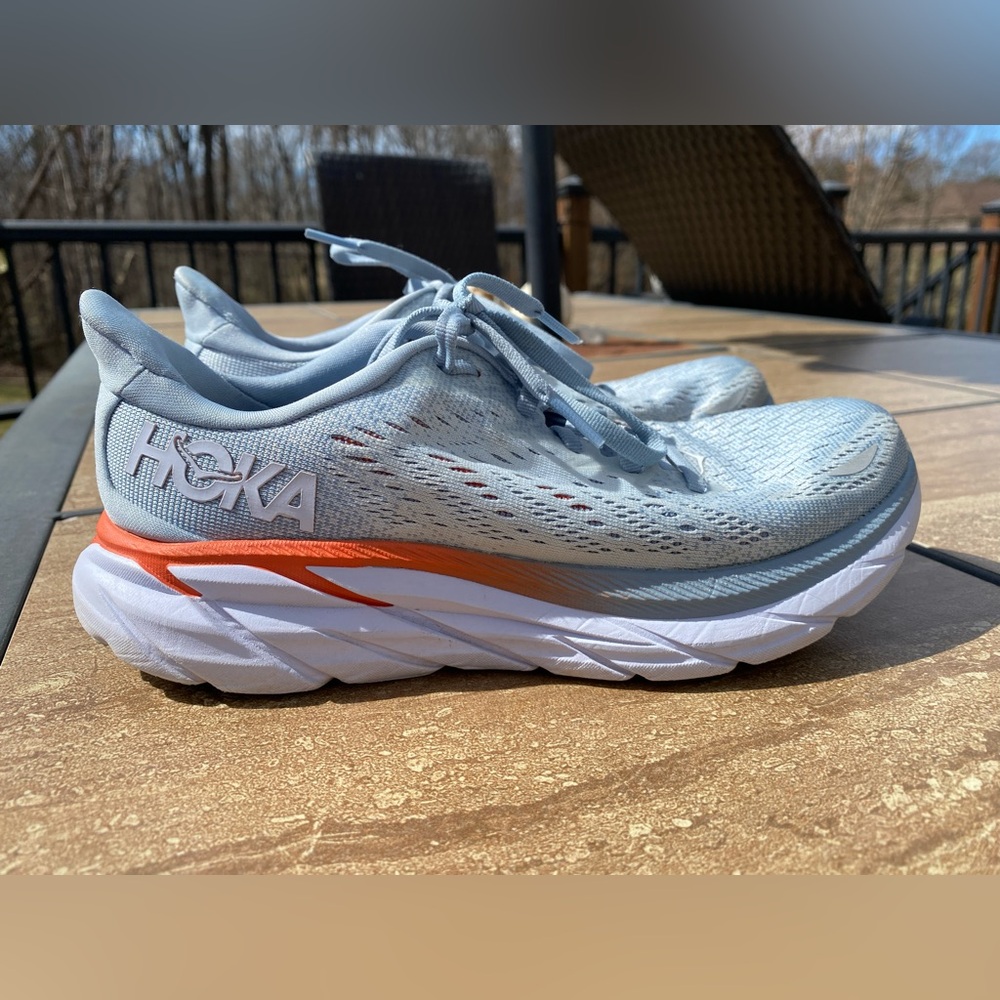 Hoka Clifton 8, EUC. I believe they fit me incorrectly at the store, too small.